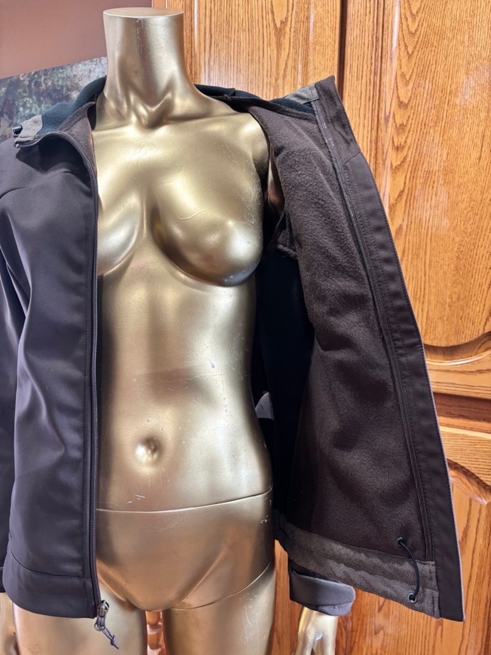 Columbia Black Women's Softshell Hooded Utility Jacket - Picture 9 of 13